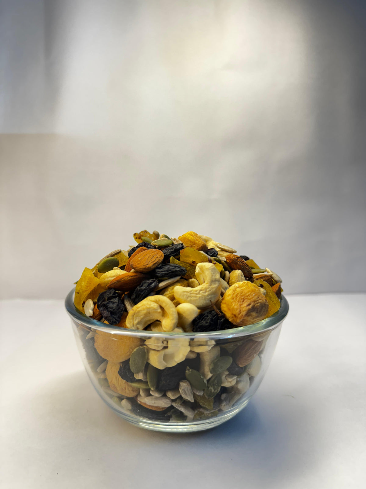 1.5kg Combo Pack: Chilly Garlic Cashews, Safawi Dates & 777 Mix